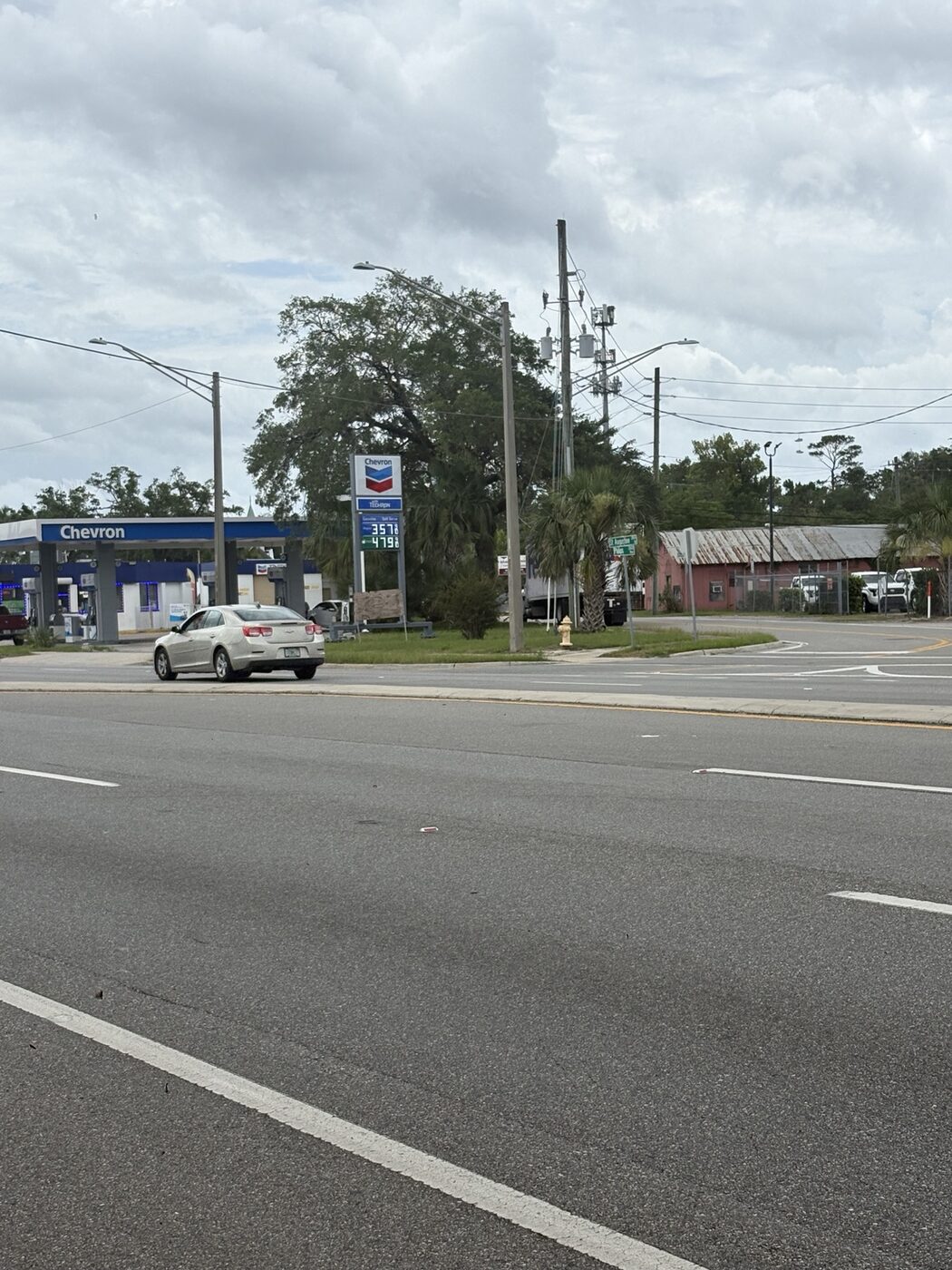St. Augustine Rd & Phillips Hwy intersection